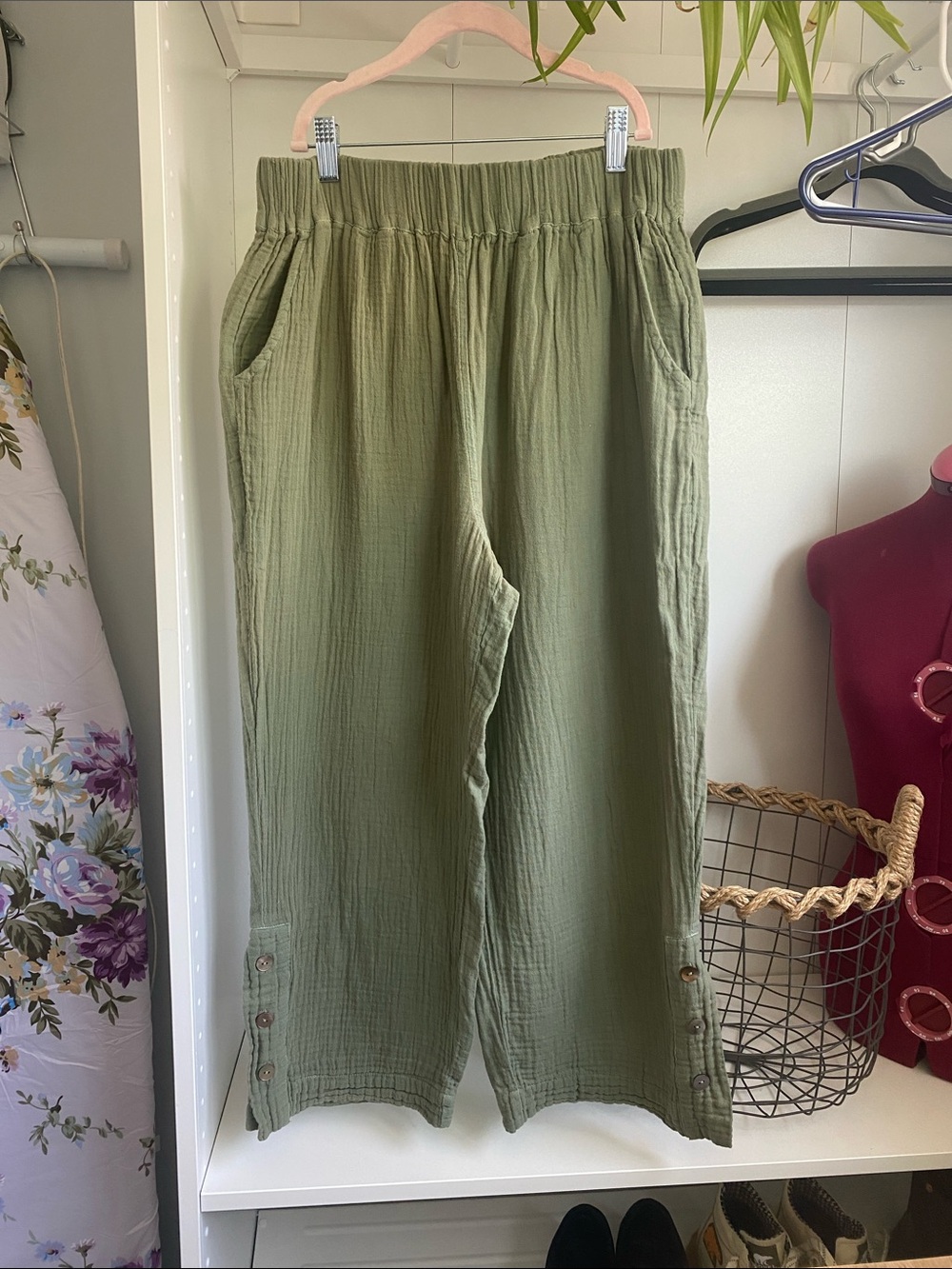 Shannon Passero 100% Cotton Gauze Cropped Pants